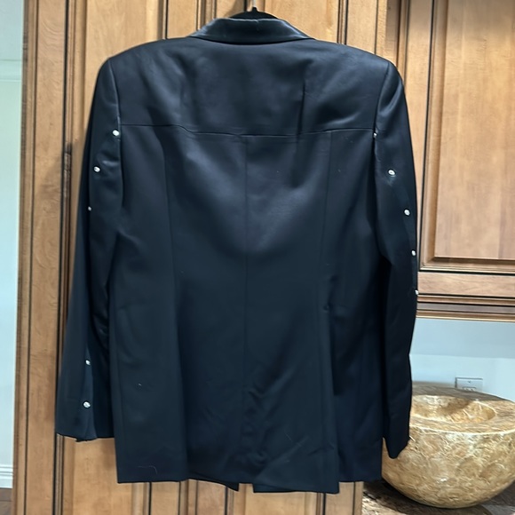 Escada black tuxedo jacket w rhinestone button and silk lapel. Size 44/large - Picture 6 of 9